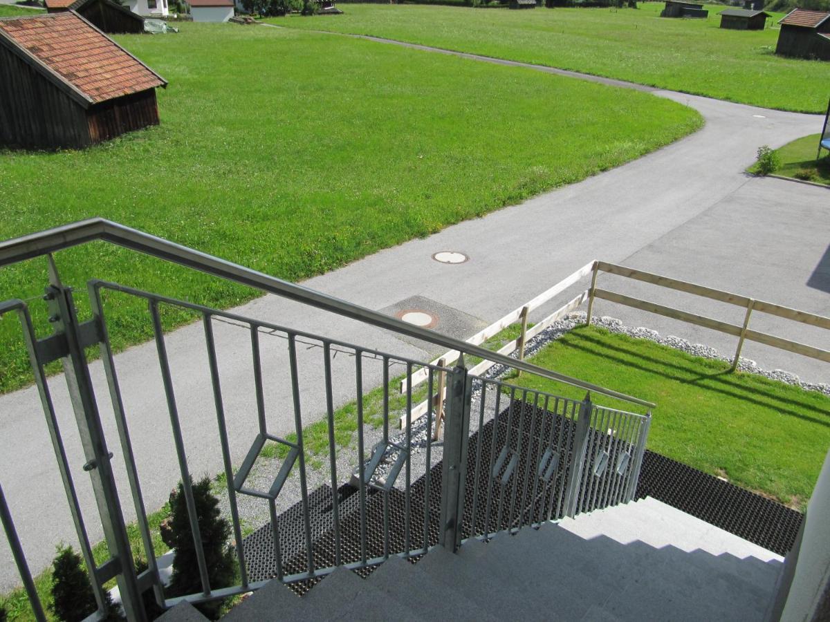 Haus Alpin Apartments Pettneu am Arlberg Δωμάτιο φωτογραφία