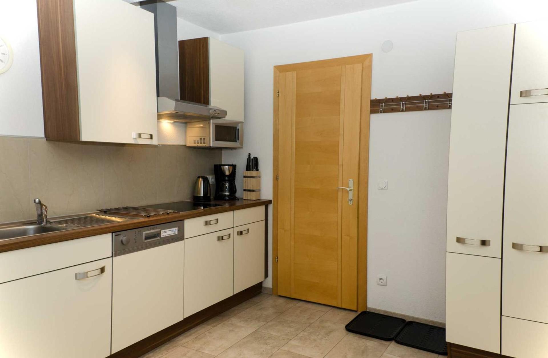 Haus Alpin Apartments Pettneu am Arlberg Εξωτερικό φωτογραφία