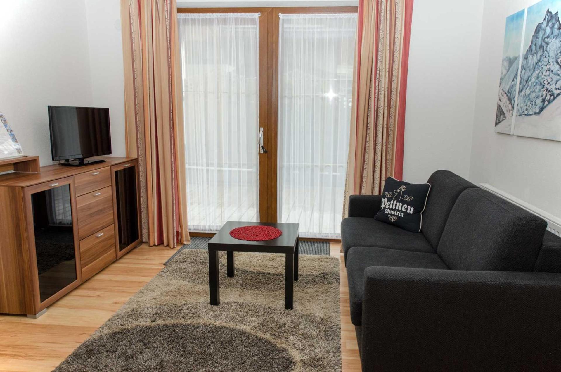Haus Alpin Apartments Pettneu am Arlberg Εξωτερικό φωτογραφία