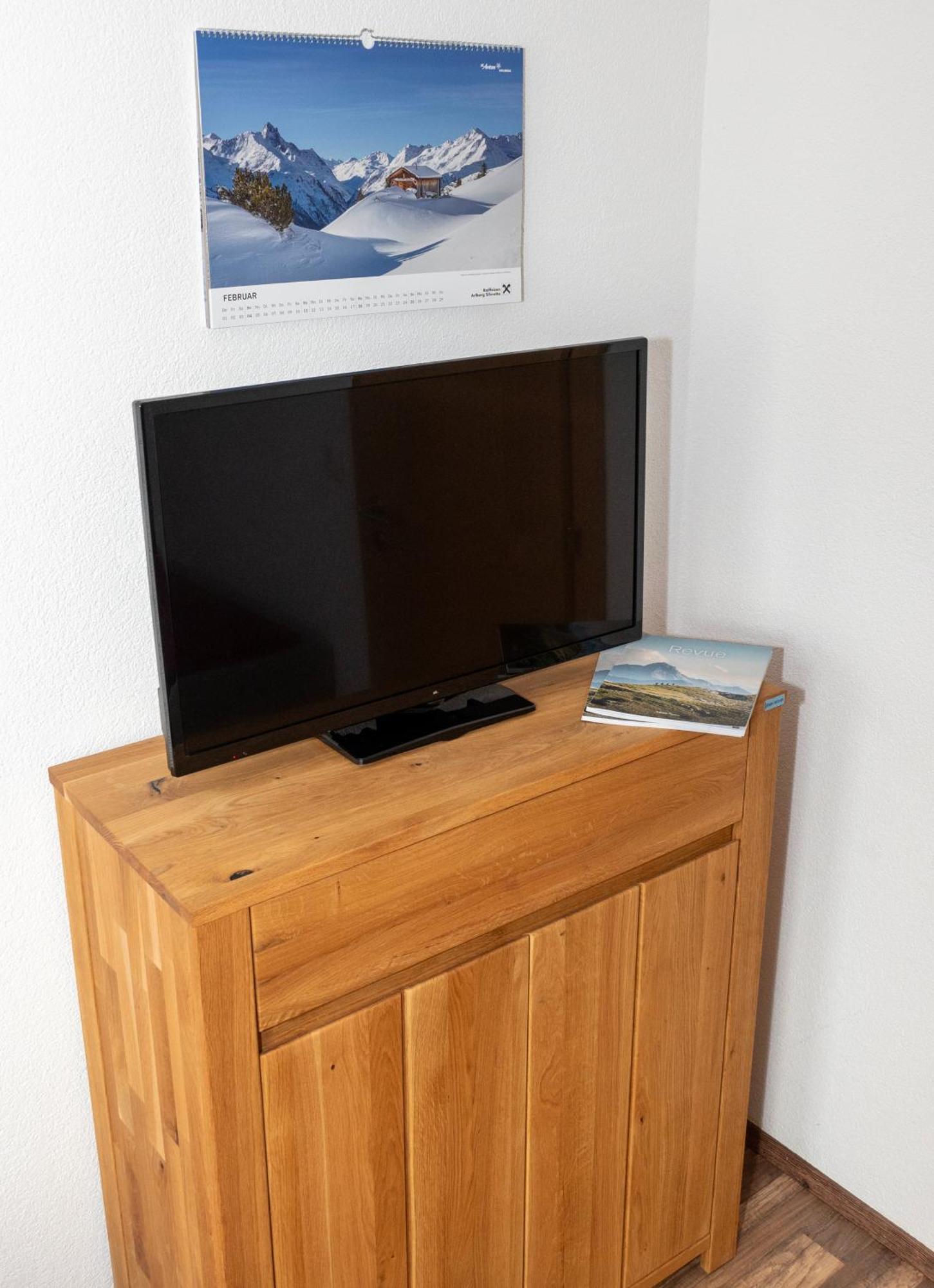 Haus Alpin Apartments Pettneu am Arlberg Εξωτερικό φωτογραφία